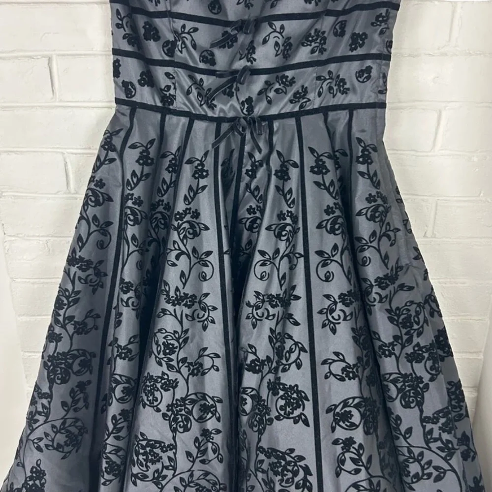Rare Vintage Betsey Johnson Strapless Gray w/Black Velvet Trim Witchy Goth Dress - Picture 7 of 15